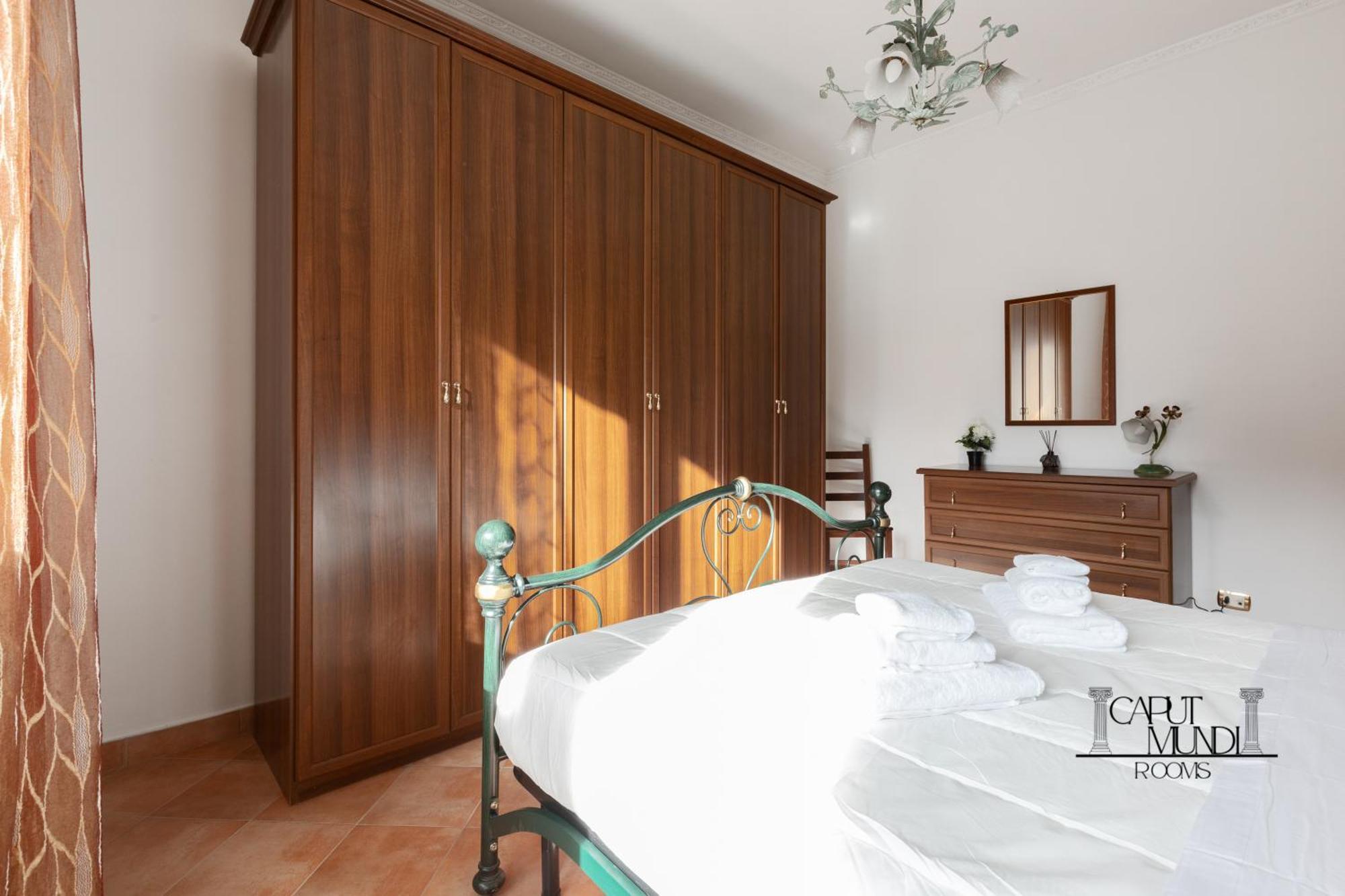 Caput Mundi Rooms - 100Mt To Metro A, Terrace, A-C, 15 Min To Center Roma Eksteriør bilde