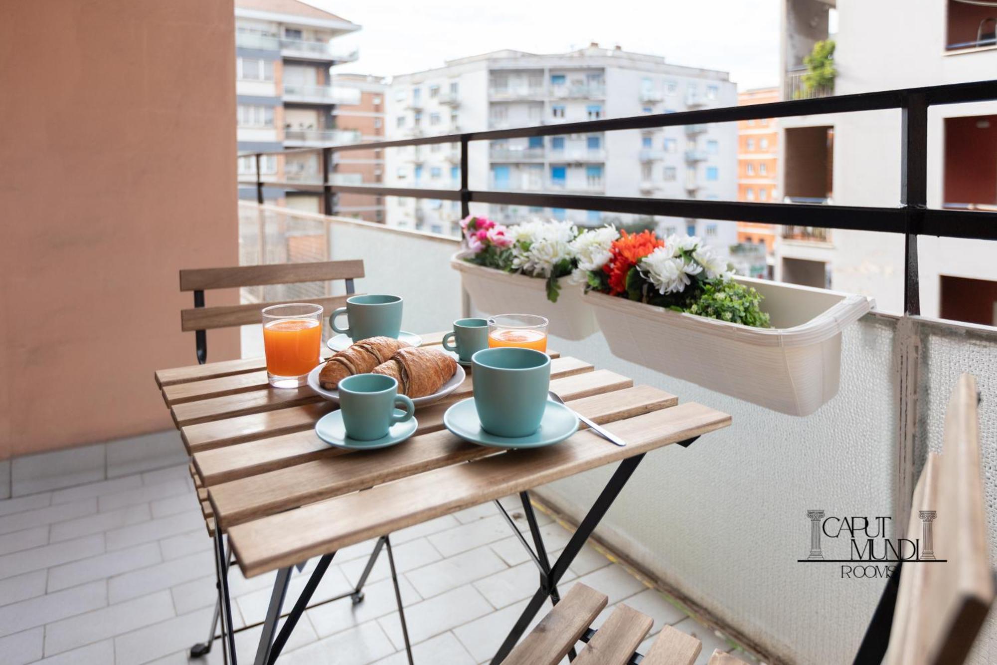 Caput Mundi Rooms - 100Mt To Metro A, Terrace, A-C, 15 Min To Center Roma Eksteriør bilde